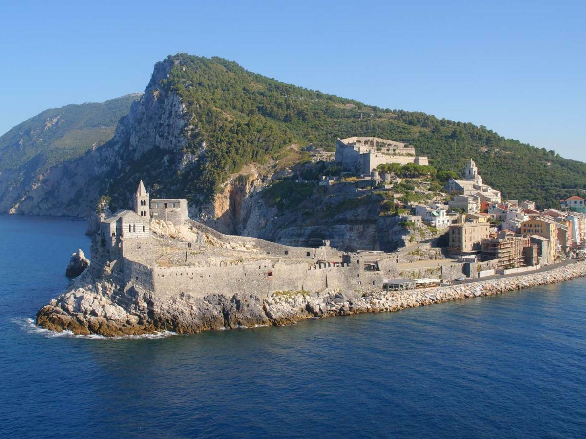 Casetta Romantica Viola Леричи Экстерьер фото